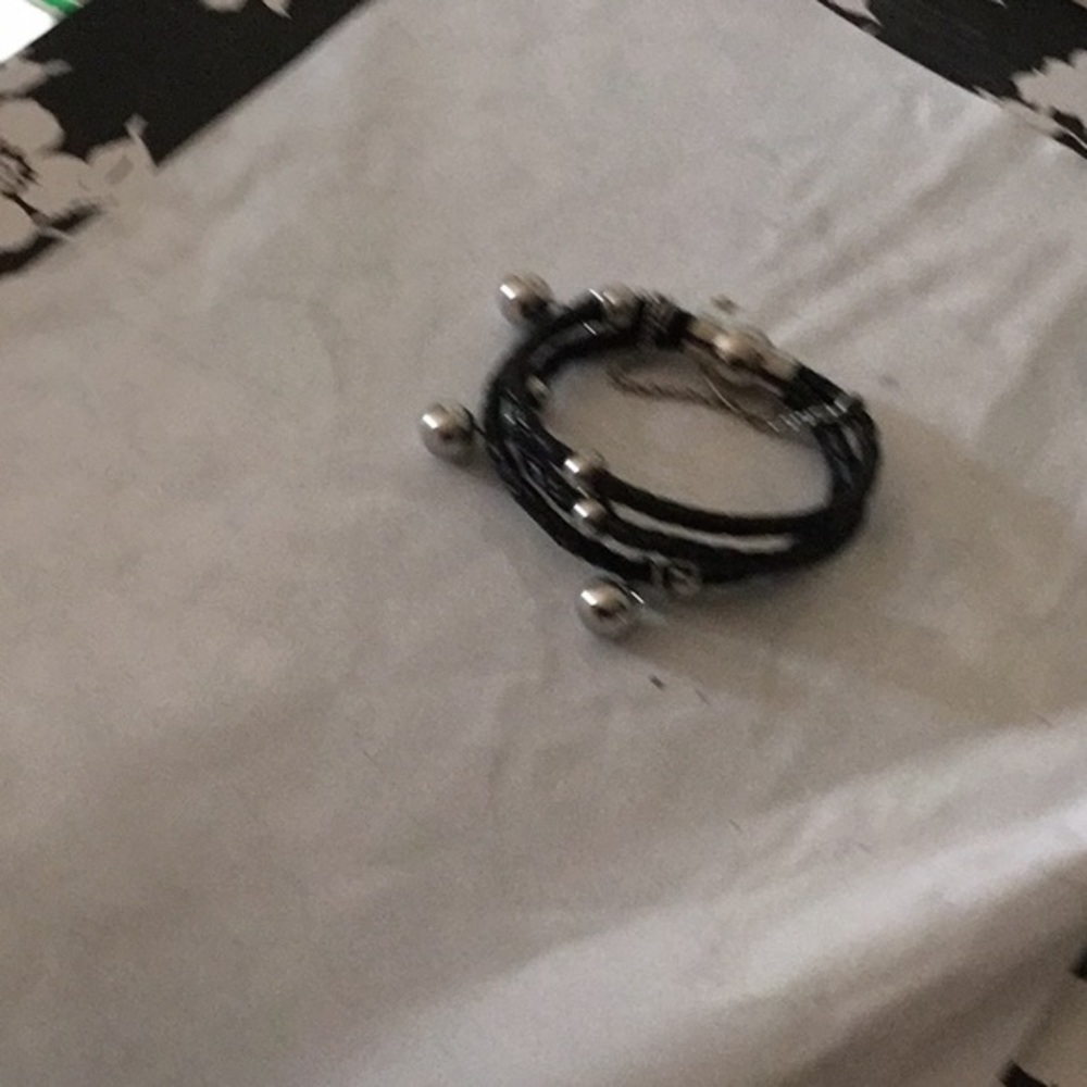 ❤️Leather black bracelet with silver beads